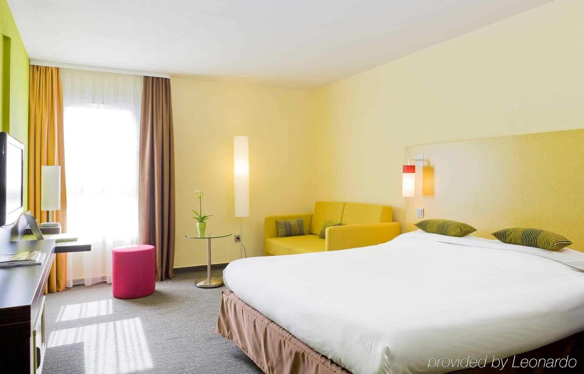 Ibis Styles Nice Centre Port Luaran gambar
