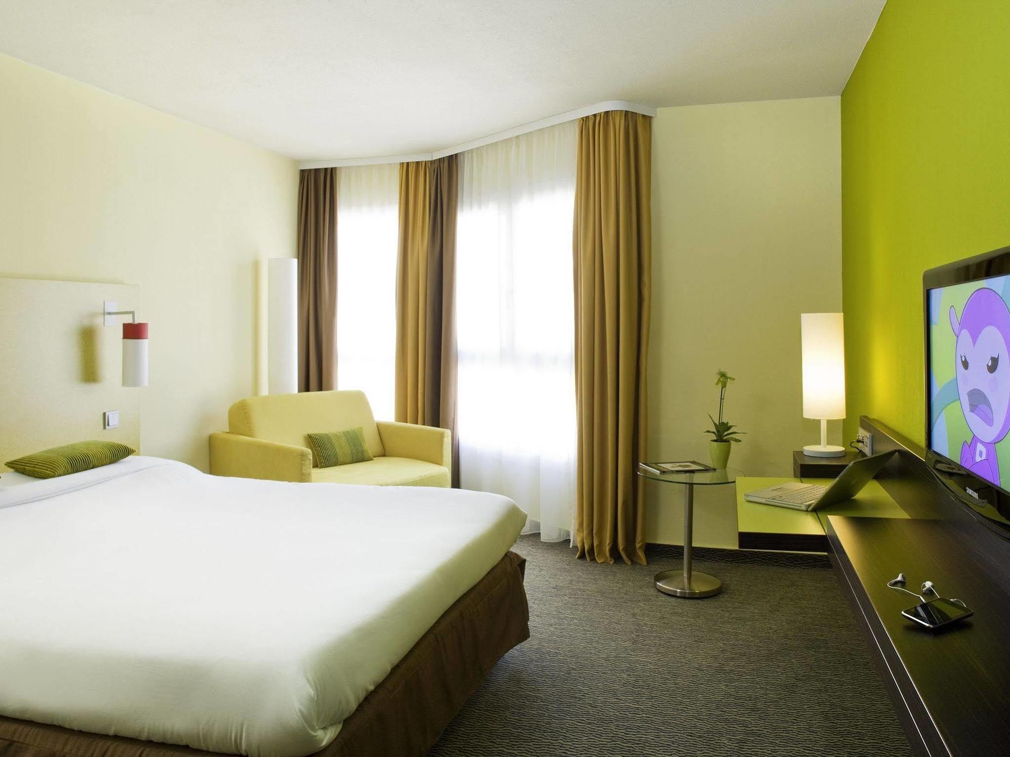 Ibis Styles Nice Centre Port Luaran gambar
