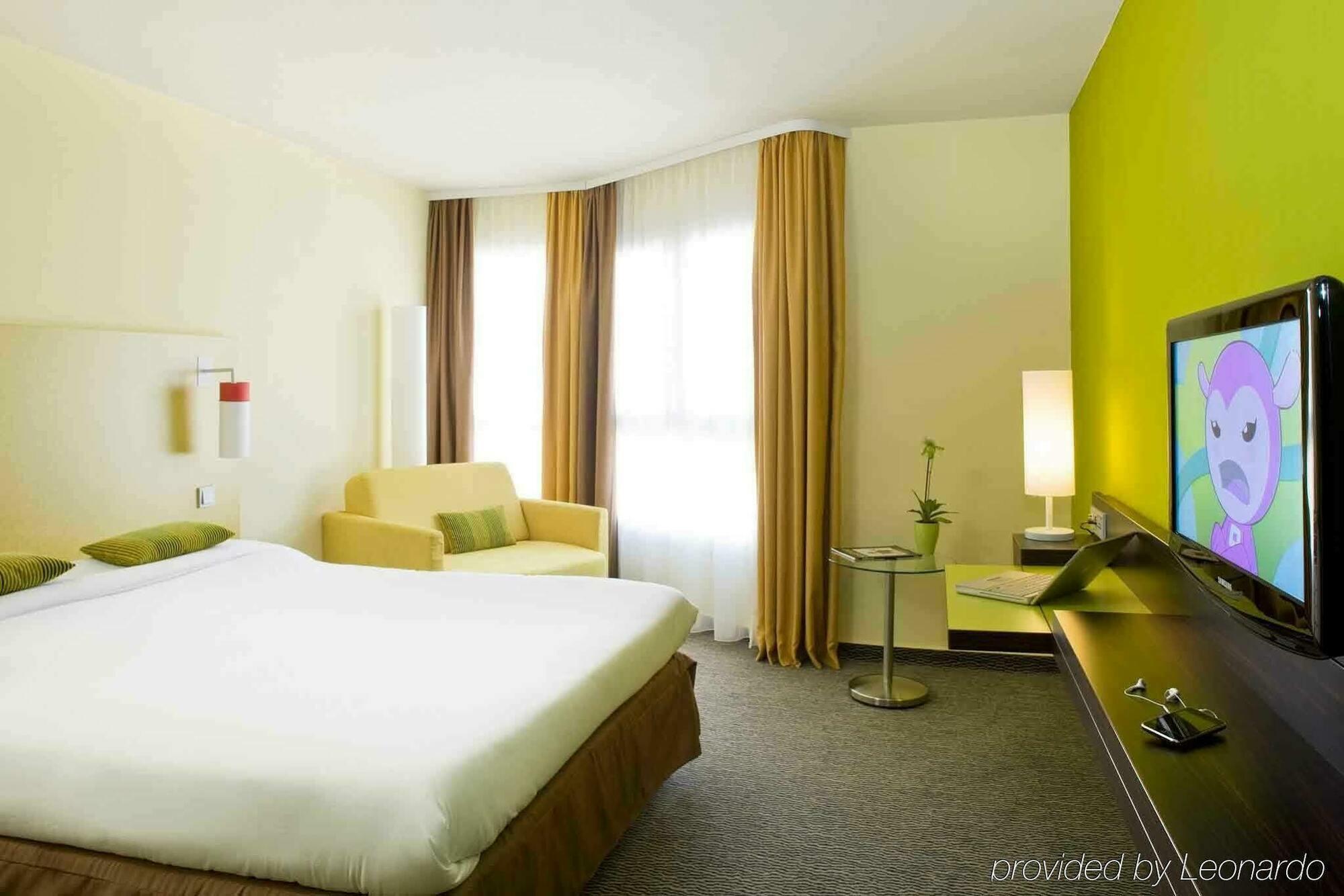 Ibis Styles Nice Centre Port Luaran gambar